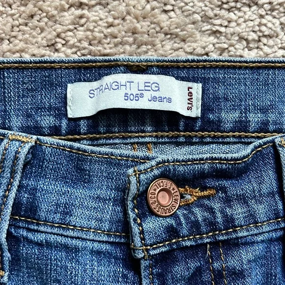 Ladies, Levi 505 jeans - Picture 2 of 10